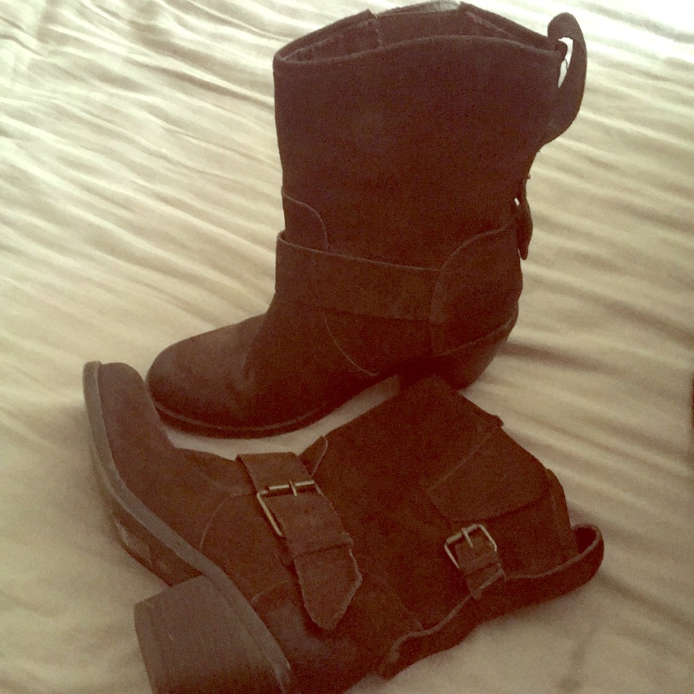 Brown Suede ankle high cowboy boots